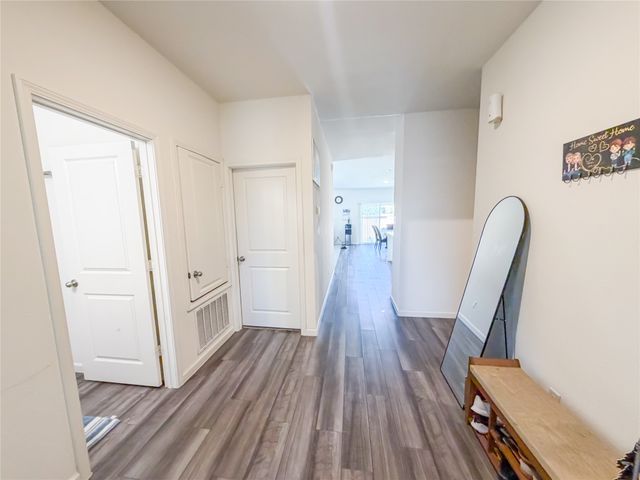 12 Elderbrook Lane, Edgecliff Village, TX 76134