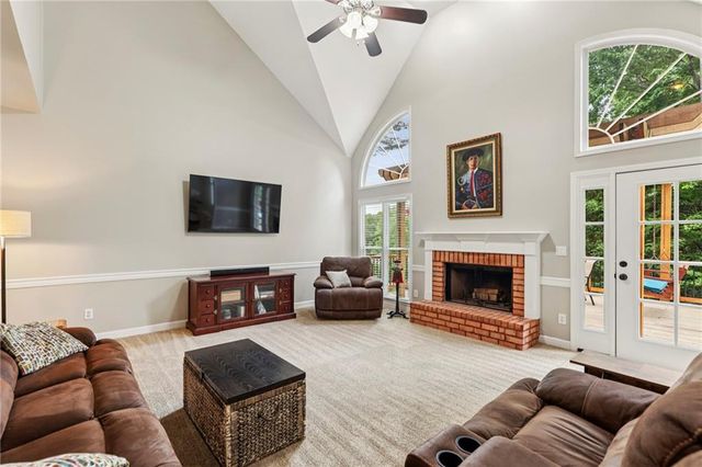 11070 Pennbrooke Crossing, Johns Creek, GA 30097