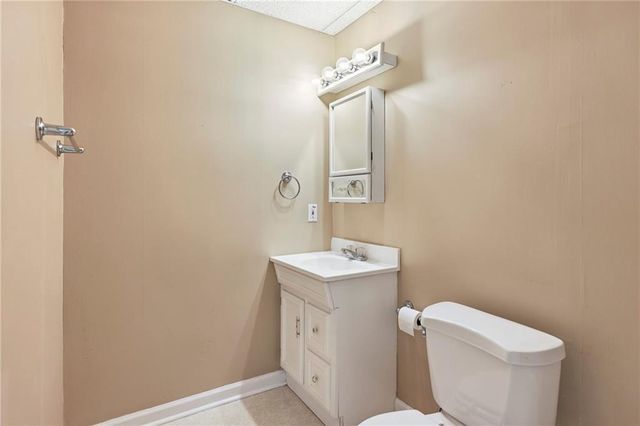 11070 Pennbrooke Crossing, Johns Creek, GA 30097