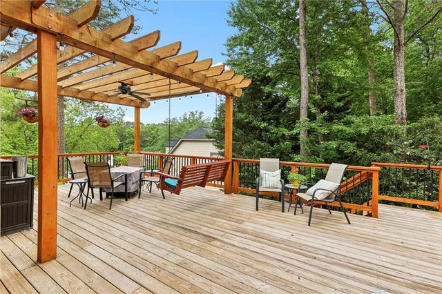 11070 Pennbrooke Crossing, Johns Creek, GA 30097