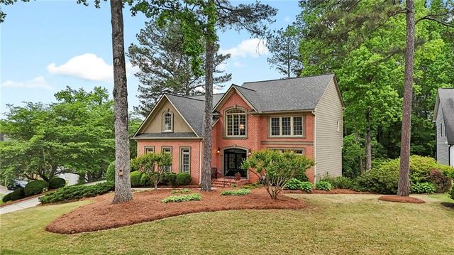 11070 Pennbrooke Crossing, Johns Creek, GA 30097
