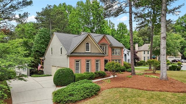 11070 Pennbrooke Crossing, Johns Creek, GA 30097