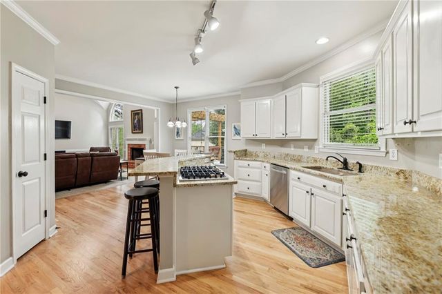 11070 Pennbrooke Crossing, Johns Creek, GA 30097