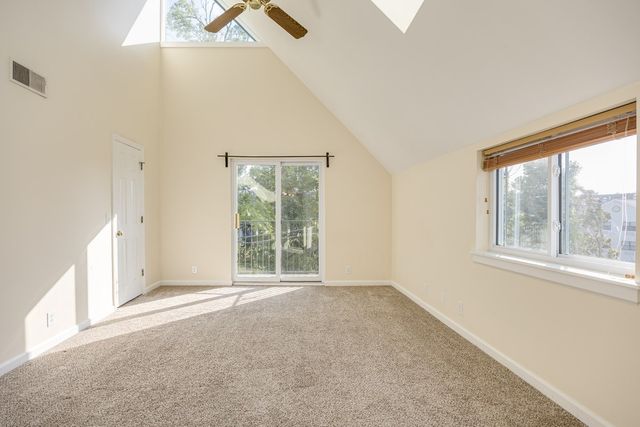 111 33rd Ave S Apt 203, Nashville, TN 37212