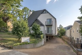 111 33rd Ave S Apt 203, Nashville, TN 37212