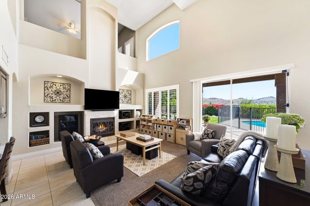 615 W MOUNTAIN VISTA Drive, Phoenix, AZ 85045