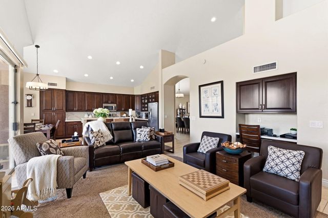 615 W MOUNTAIN VISTA Drive, Phoenix, AZ 85045