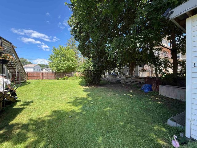 58 Crescent Street, Rutland City, VT 05701