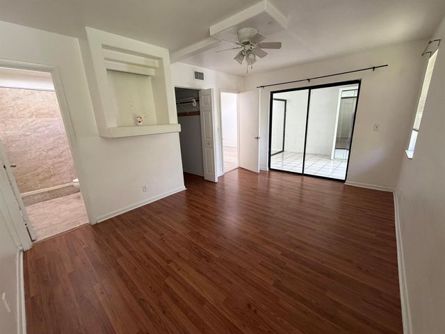 8773 Shadow Wood Boulevard 303, Coral Springs, FL 33071