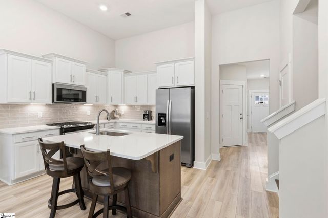 414 Ambleside Lane, Greenville, SC 29605
