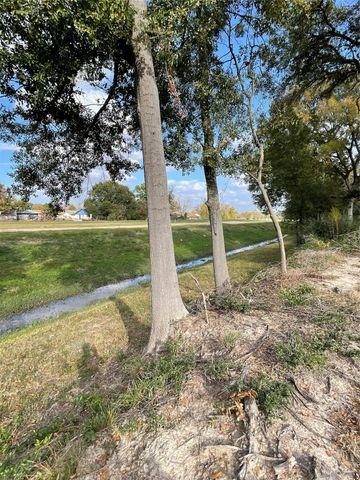 9722 Willow Street, Houston, TX 77088