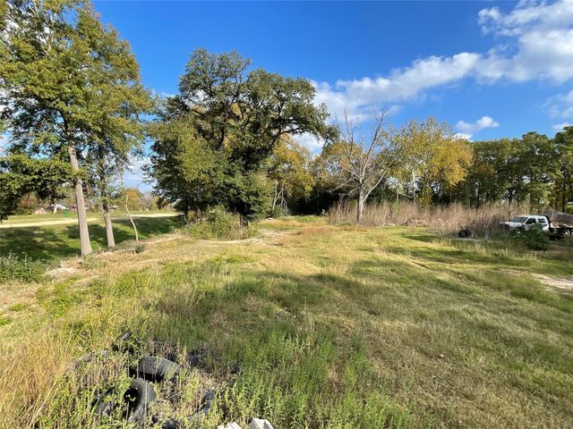 9722 Willow Street, Houston, TX 77088