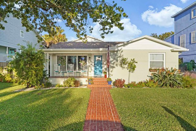 26 Dolphin Dr, St Augustine, FL 32080