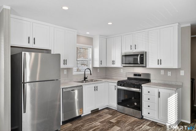 59 Kings Highway 5, Ledyard, CT 06335