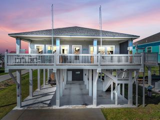 2201 Shrimp, Crystal Beach, TX 77650