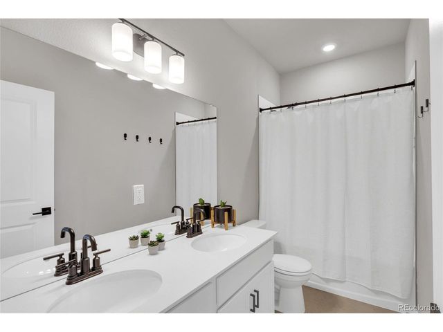 735 Sunflower Dr, Brighton, CO 80601