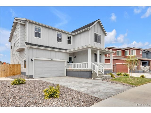 735 Sunflower Dr, Brighton, CO 80601