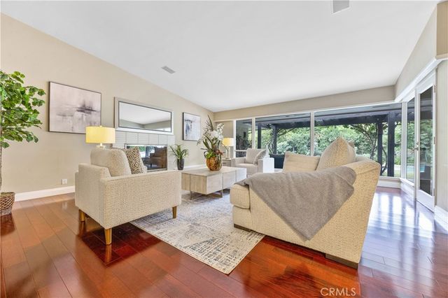1439 Wembley Road, San Marino, CA 91108