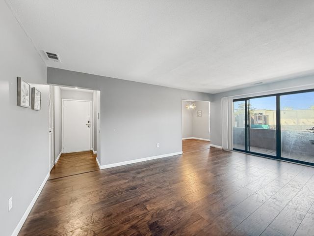 22 Shrewsbury Green Dr I, Shrewsbury, MA 01545