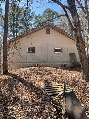 271 CR 510, Berryville, AR 72616