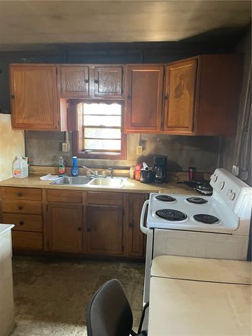 271 CR 510, Berryville, AR 72616