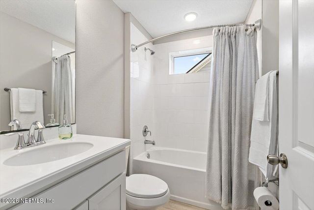 302 VISTA LAKE Circle, Ponte Vedra, FL 32081