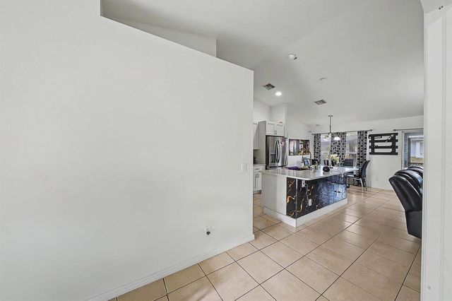 2900 W 42nd St Street W, Lehigh Acres, FL 33971