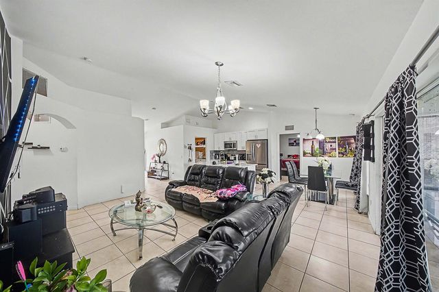 2900 W 42nd St Street W, Lehigh Acres, FL 33971