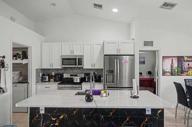 2900 W 42nd St Street W, Lehigh Acres, FL 33971