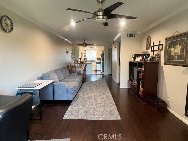 26961 Rainbow Glen Dr 733, Canyon Country (santa Clarita), CA 91351