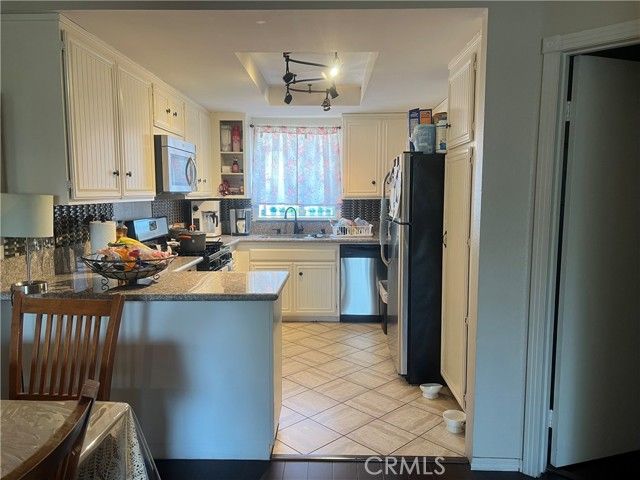 26961 Rainbow Glen Dr 733, Canyon Country (santa Clarita), CA 91351