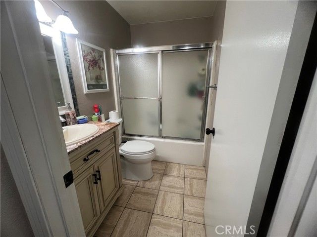26961 Rainbow Glen Dr 733, Canyon Country (santa Clarita), CA 91351