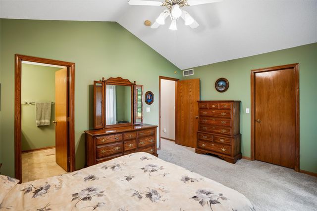 3305 Ep True Parkway 503, West Des Moines, IA 50265