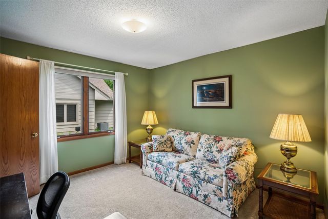 3305 Ep True Parkway 503, West Des Moines, IA 50265
