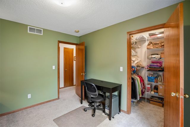 3305 Ep True Parkway 503, West Des Moines, IA 50265