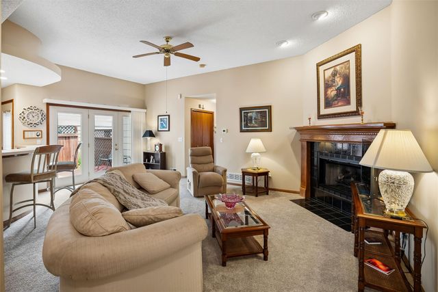 3305 Ep True Parkway 503, West Des Moines, IA 50265