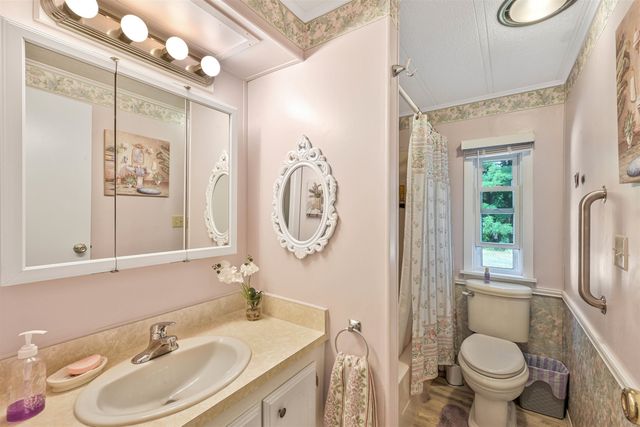 718 Red Pine Road, Williston, VT 05495