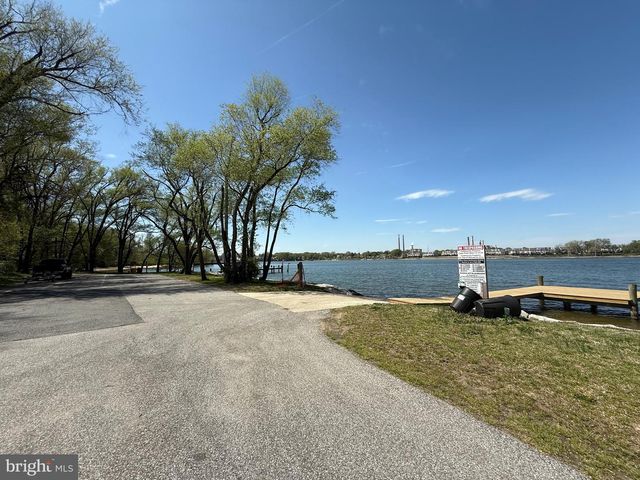 222 WANDA RD, Pasadena, MD 21122
