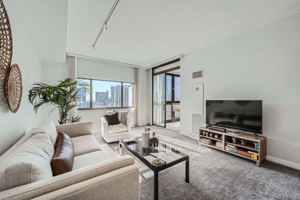 1551 Larimer Street 3005, Denver, CO 80202