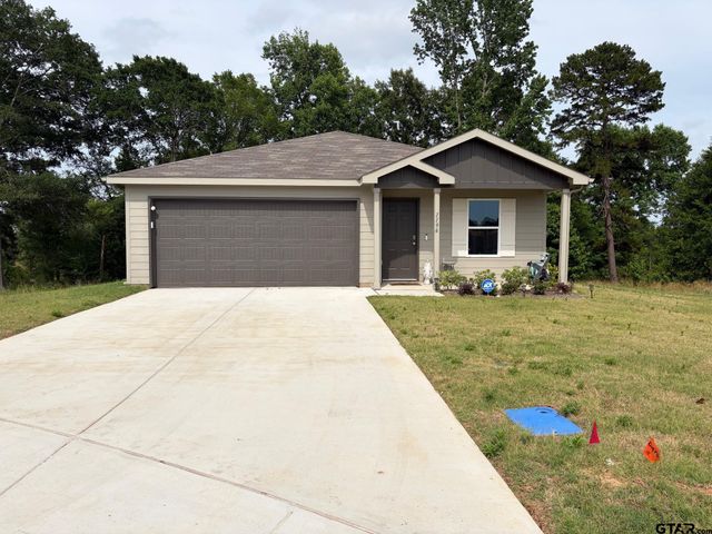 1196 Clover Ct, Chandler, TX 75758