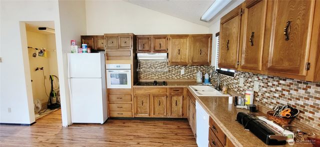 150 E Agate Drive, Shelton, WA 98584