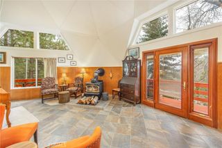 6461 Cedar Avenue, Angelus Oaks, CA 92305