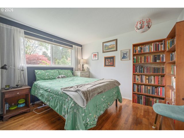 230 RIVER LOOP 2, Eugene, OR 97404