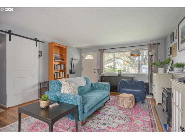 230 RIVER LOOP 2, Eugene, OR 97404