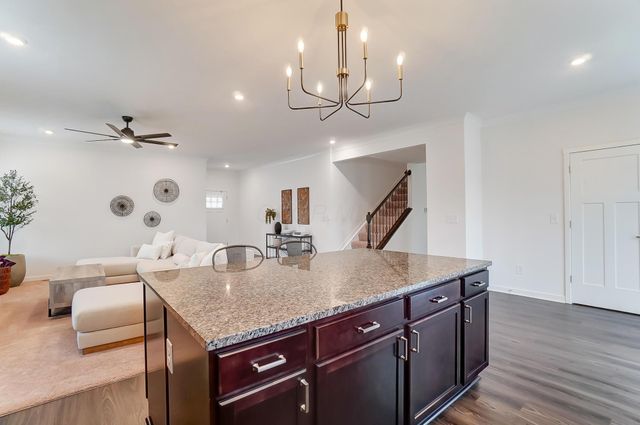 5652 Red Alder Street, Groveport, OH 43125