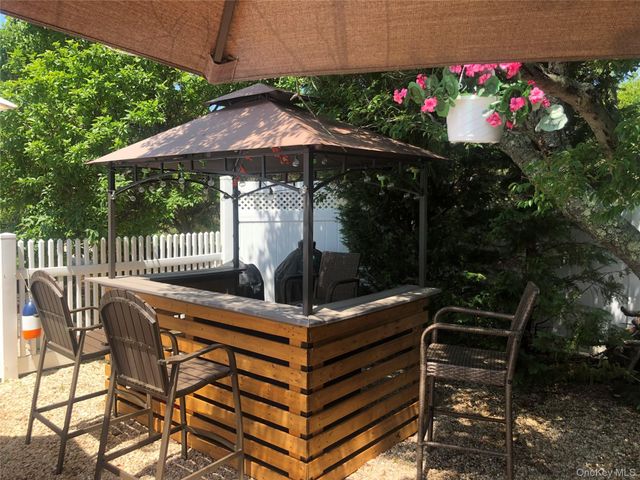 270 N Sea Drive, Southold, NY 11971