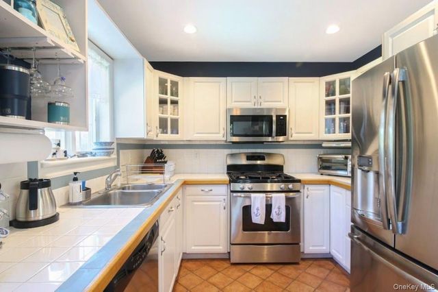 270 N Sea Drive, Southold, NY 11971