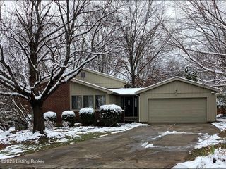 11904 Wide Spring Ct. Ct, Louisville, KY 40245