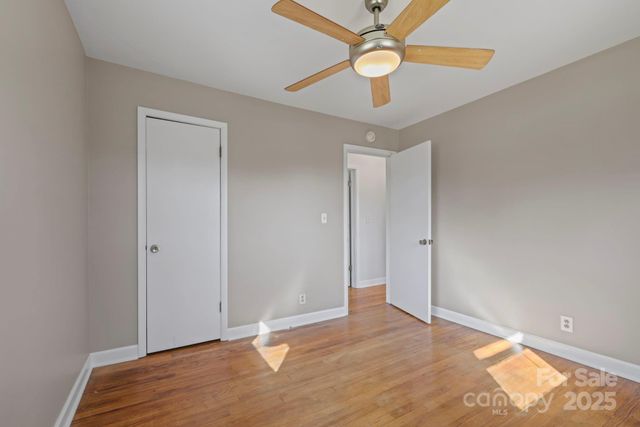 68 Lisam Way, Etowah, NC 28729