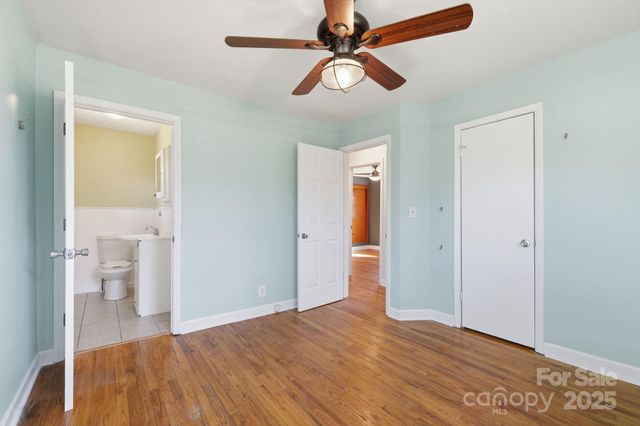 68 Lisam Way, Etowah, NC 28729